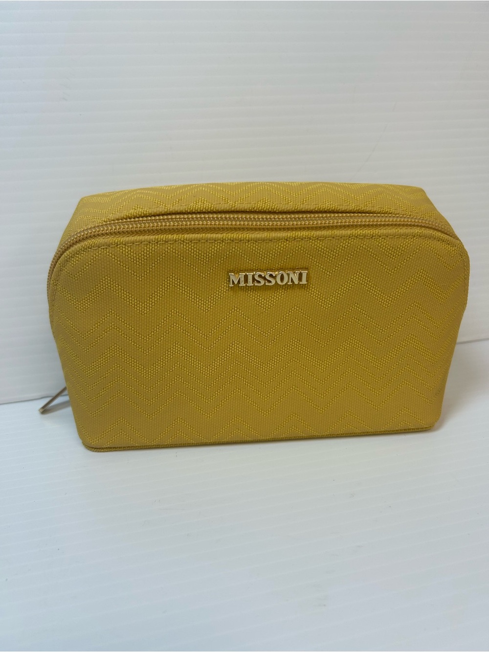 Missoni x Delta One Yellow ZIG ZAG Amenity Travel Bag Only